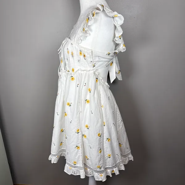 For Love & Lemons Leanne Mini Dress White Floral Embroidered Size Small - Image 3