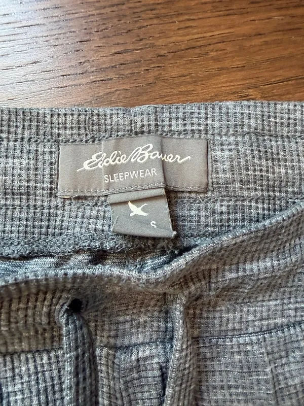 Eddie Bauer Cozy Gray Two-Piece Sleep Set Medium - C35-010 - Image 8