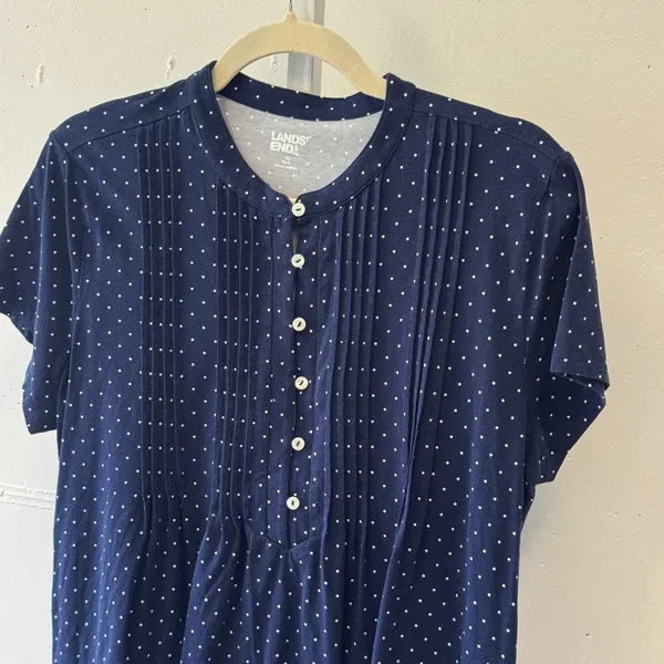 Lands End Navy Blue Polka Dot Pintuck Henley Top Short Sleeve Sz M 10-12 544524 - Image 3