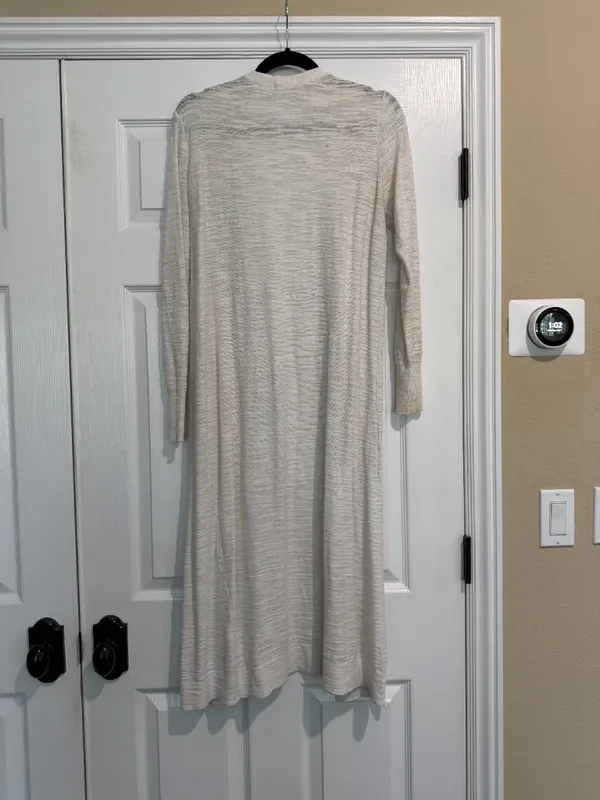 ATHLETA Extra Long Sheer Open Cardigan Size Large Cream White - Image 4