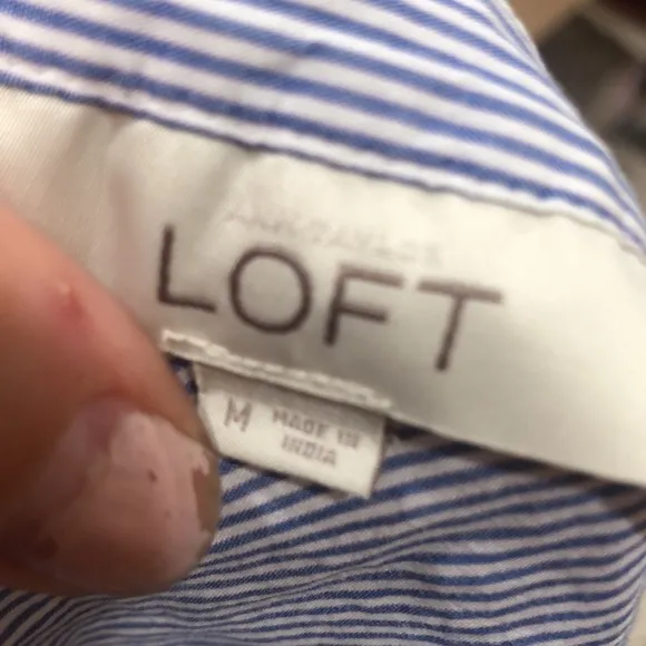 Ann Taylor loft blue striped button up blouse - Image 5