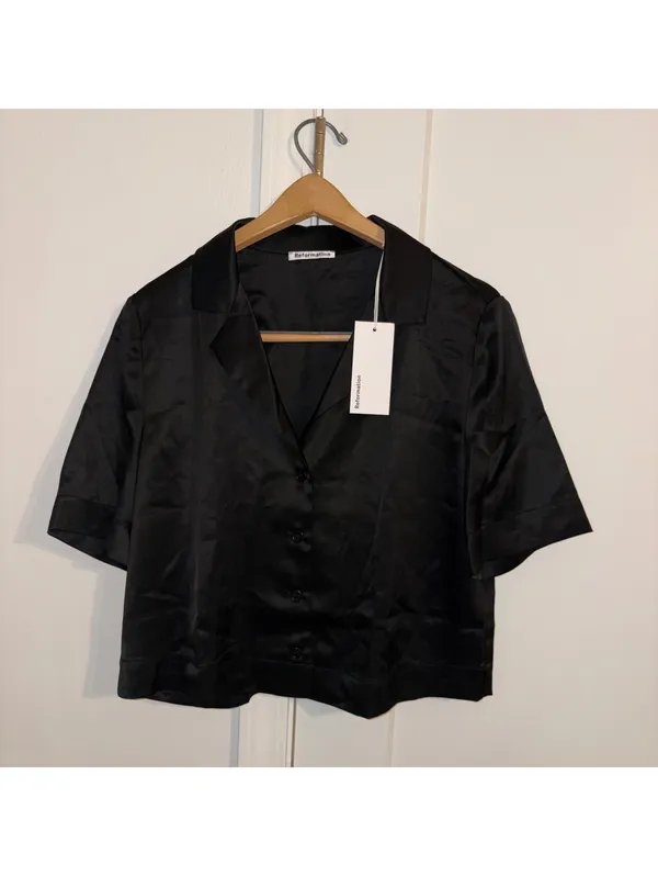 Reformation NWT SILK $148 Woman’s S Hanson Black Satin Button-Up Top Size Small - Image 3