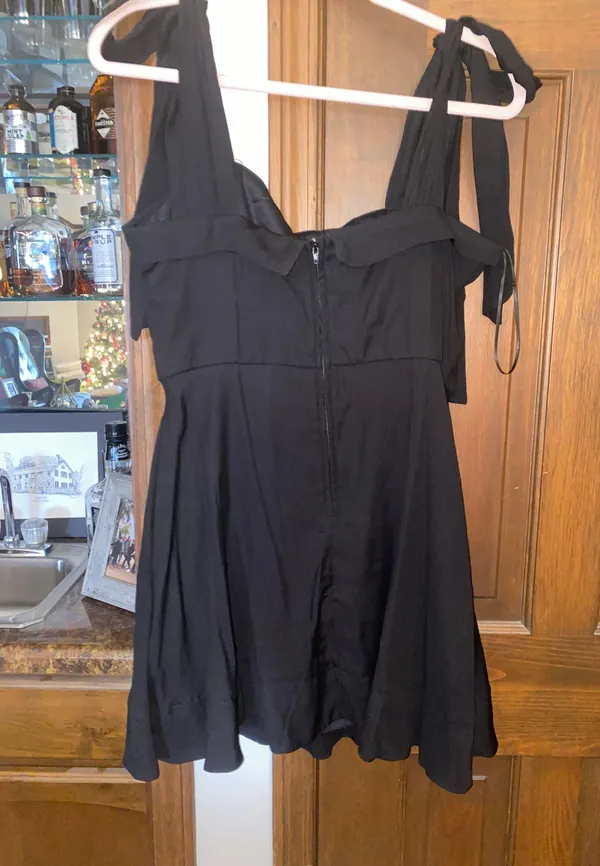 Black Dress - Image 2