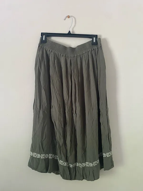 Olive Green Midi Skirt with Embroidered Trim - Image 2