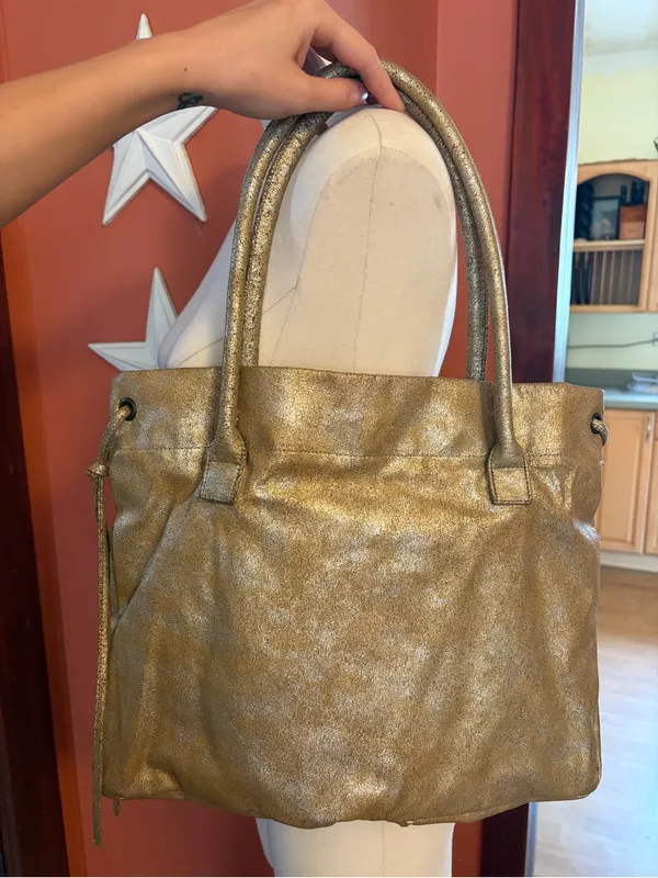 Vintage Y2K Old Navy Metallic Gold Tote Bag with Front Pockets - Image 4
