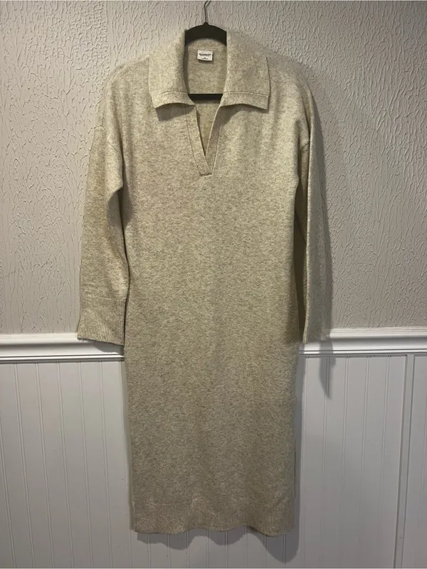 Abercrombie & Fitch Cream Collared Log Sleeve Midi Sweater Dress size X Small - Image 3