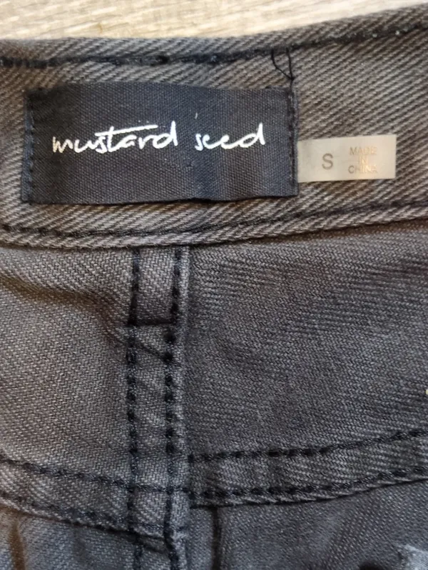 Mustard Seed Black Cut Off Fringe Button Fly Jeans Shorts Size Small - Image 2