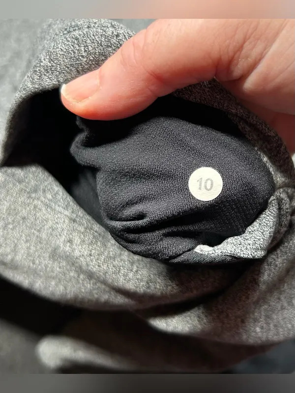Lululemon Women’s Size 10 Heather Gray Oversized Split Pullover Hoodie - Image 3