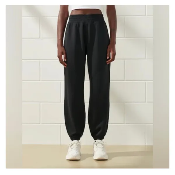 Abercrombie & Fitch YPB neoKNIT Joggers Size Small Black Onyx Loungewear - Image 3