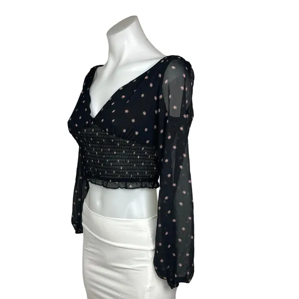 Princess Polly Black Daisy Floral Sheer Long Sleeve Smocked Cropped Top Size 2 - Image 2