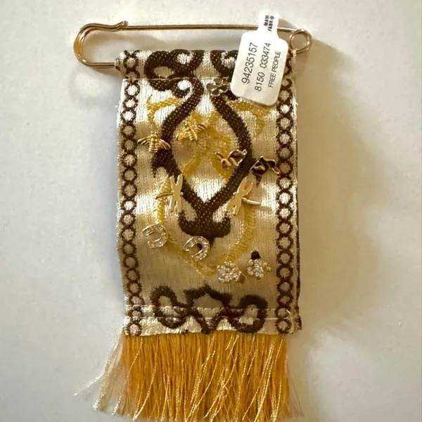 Free People Brooch and Stud Earring Set NWT - Image 3
