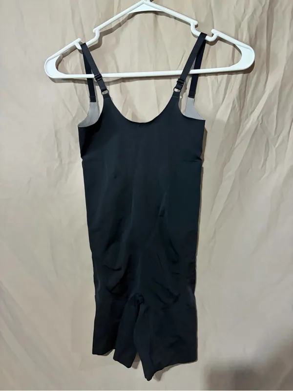 Spanx shapewear bodysuit - Image 3