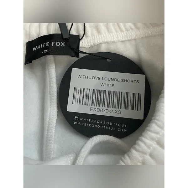 NWT White Fox Boutique With Love White Lounge Shorts Pink‎ Puff Logo XS - Image 3