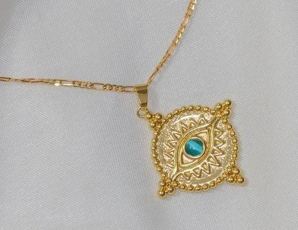 Eye Of Horus Circle Pendant w/ Four Points Necklace - Minimalist 18K Gold - Image 2