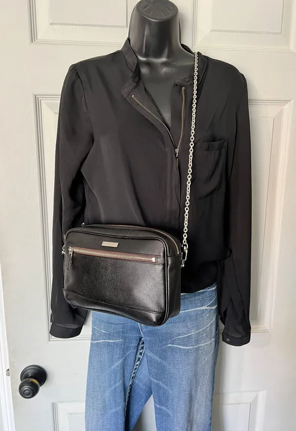 Burberry 2 Way Bag - Image 2