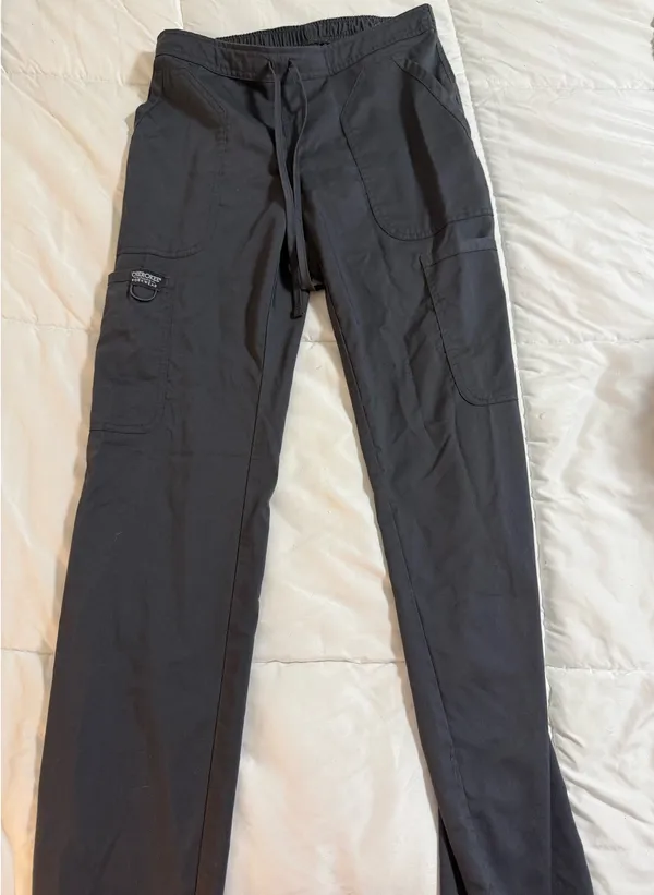 Cherokee scrub set - Image 3