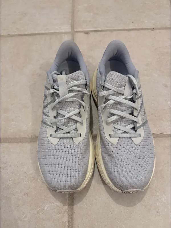 New Balance FuelCell - Image 3