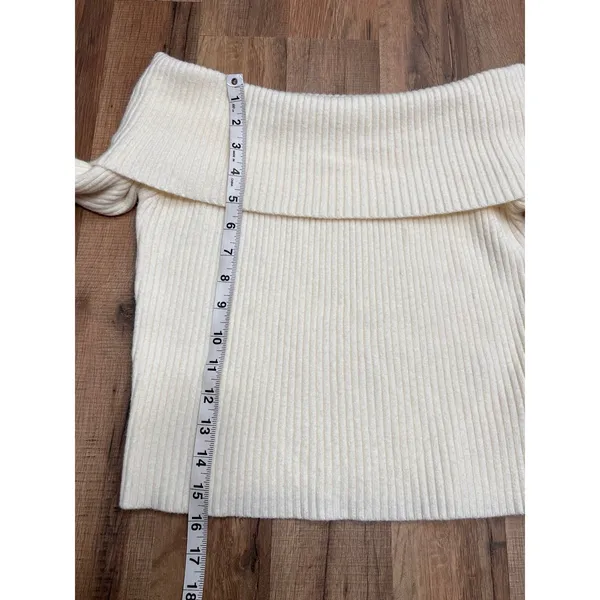 Le Lis Off Shoulder Ribbed Knit Sweater Cream Beige Long Sleeve Size S NWOT - Image 5