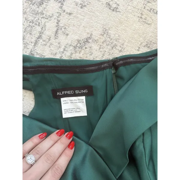 Alfred Sung Off-the-Shoulder Cuff Trumpet Gown Hunter Green Satin Size 2 D760 - Image 10