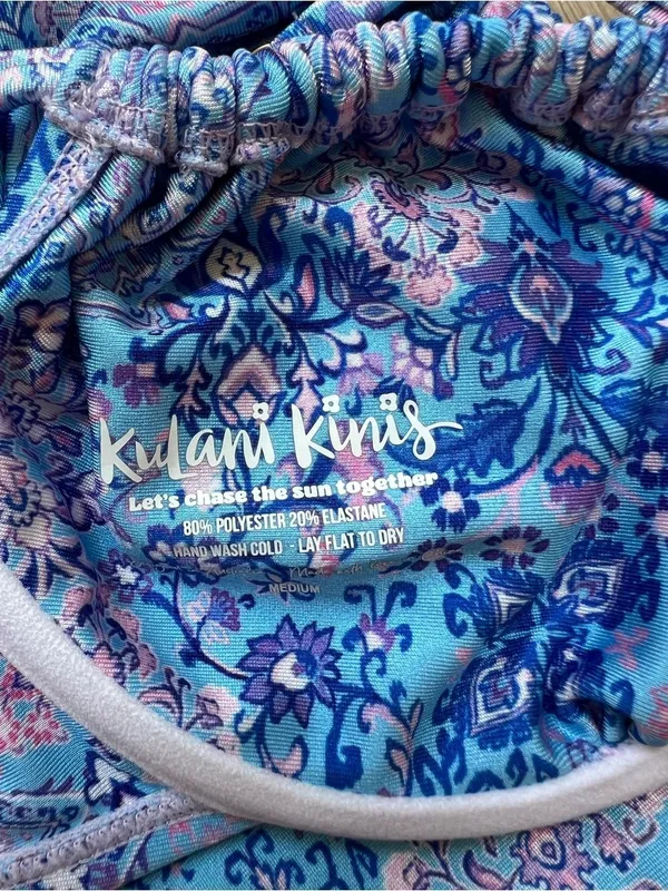 Rare Kulani Kinis Santorini Blue Pink Floral Underwire Bikini Swim Top Medium - Image 3