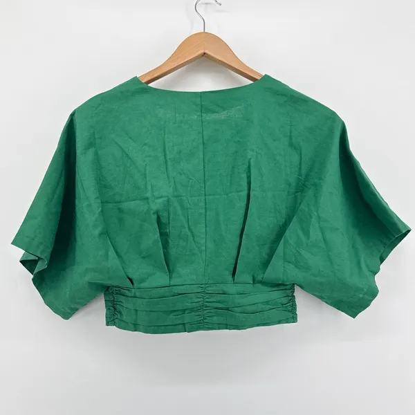 NWT Commense V-Neck Ruched Waist Linen Blend Crop Top Green‎ Gold Buttons Small - Image 4