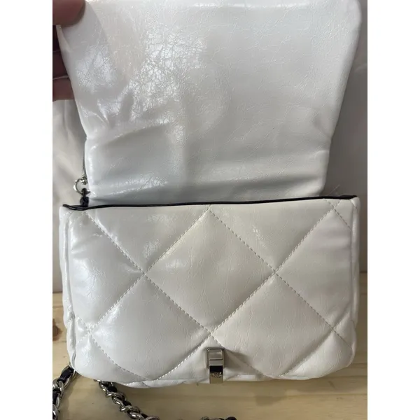Steve Madden Women’s Shoulder Bag Old Money Preppy Crossbody Black White - Image 9