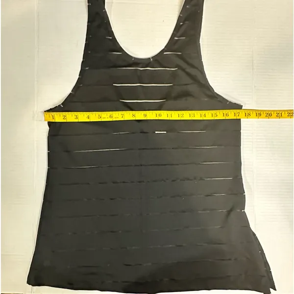 Athleta‎ Side Split Tank Sheer Lined Design Athletic Gym Women's Size M Yoga Run - Image 4