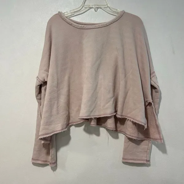 Free Est Free People Pink Raw Hem Cropped Sweatshirt Pullover Medium - Image 3