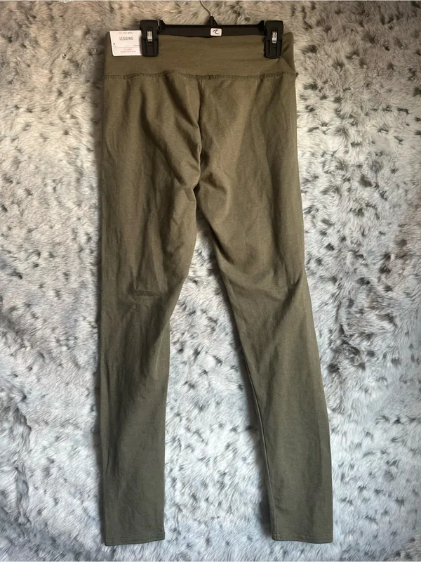 69. Aerie med legging nwt. Green - Image 2