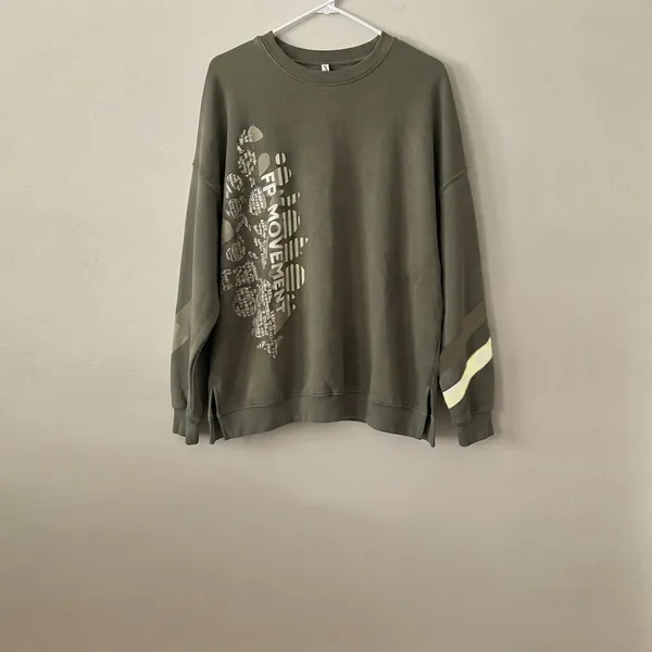 NWOT Free People Movement All Star Buti Logo Pullover - Image 5