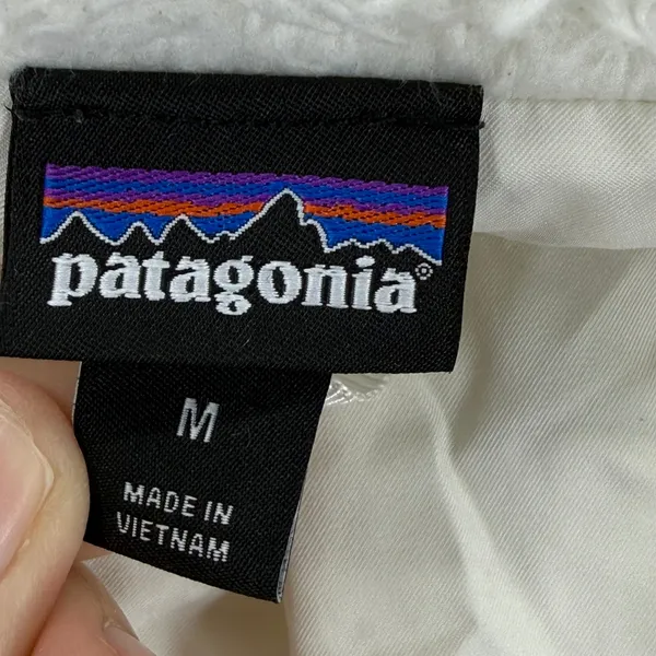 Patagonia Women Size‎ M Cream Fuzzy Fleece Full Zip Jacket Winter Cozy - Image 5