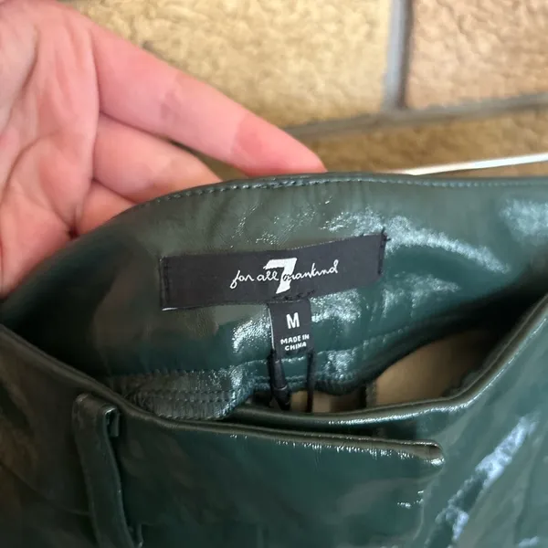 NWT 7 For All Mankind Faux Leather Shiny Flare Leg Green Pants 82580 Size M - Image 4