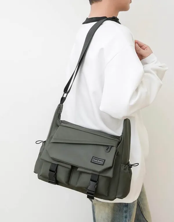 Cool crossbody bag Black - Image 6