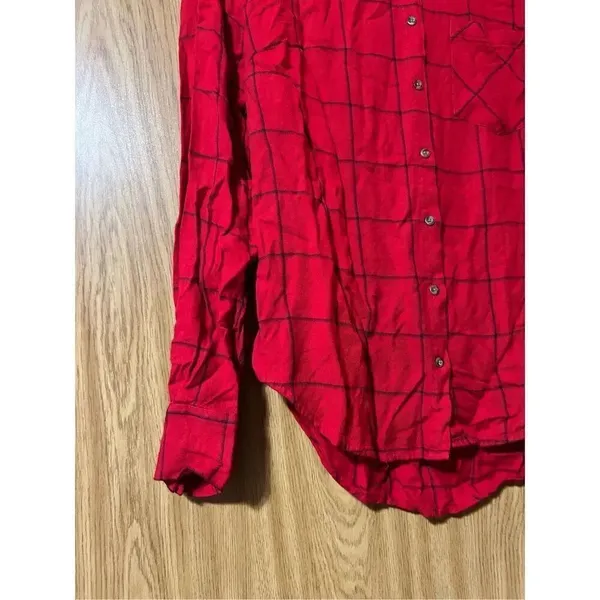A New Day Red Plaid Button Up Top Woman’s Size Medium - Image 3