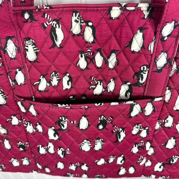Vera Bradley‎ Quilted Playful Penguins Turnlock Tote Bag Crimson Red Retired - Image 15