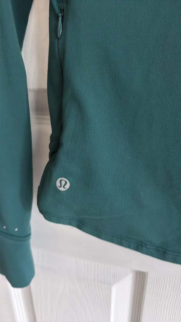 Lululemon Active Long Sleeve Top - Image 4