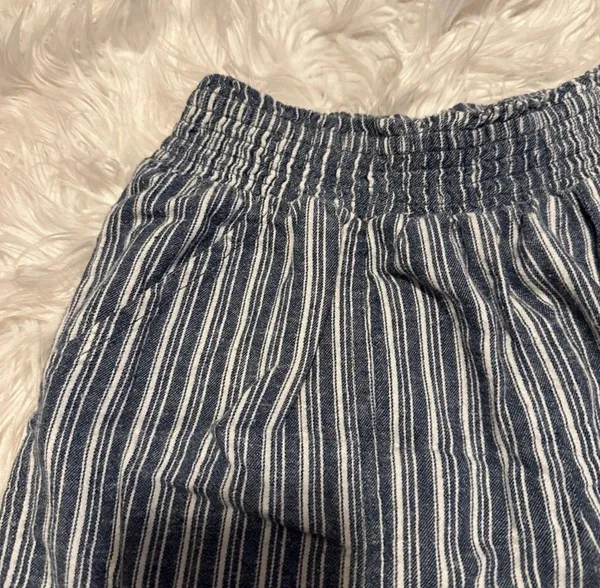 Aeropostale Striped shorts - Image 4