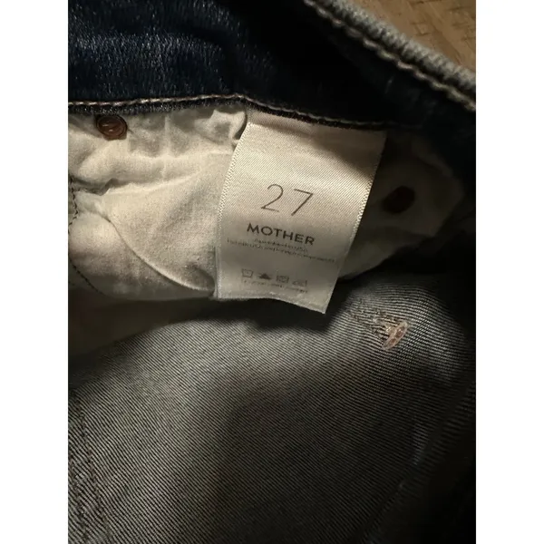 MOTHER Denim The Dazzler Ankle Fray Jeans – Distressed Medium Wash (Size 27) - Image 4