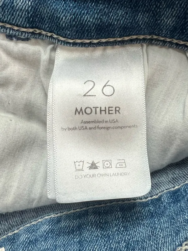Mother Denim Women’s The Hustler Ankle Fray Cropped Jeans in Knock on Wood 26 - Image 6