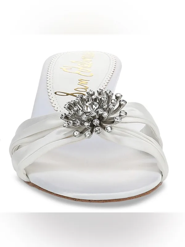 NWOB Sam Edelman White Satin Bridal Kitten Heel Slide with Crystal Brooch Size 6 - Image 5