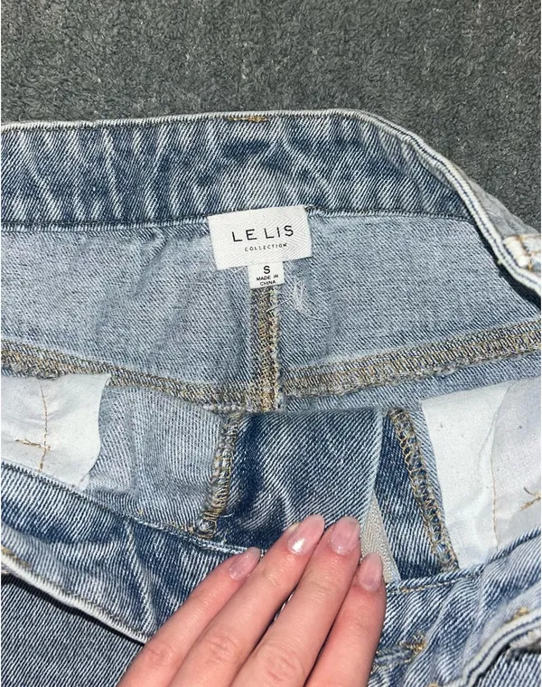 These Three Boutique Denim skirt - Image 10