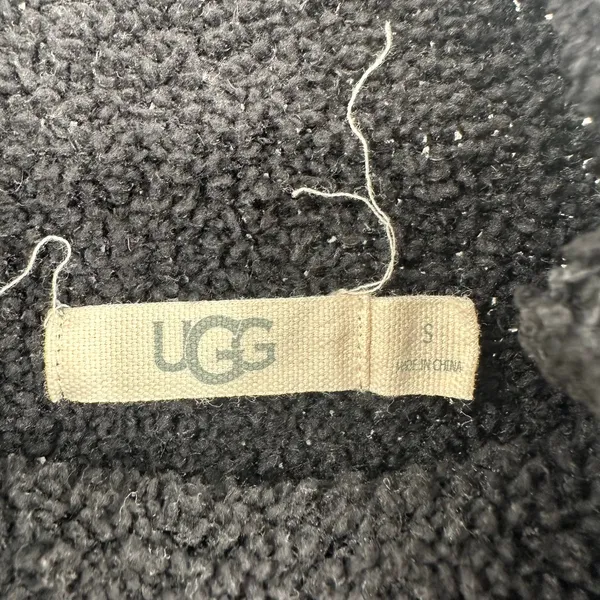 UGG Size Small Long‎ Sleeve Turtleneck Pullover Sweater Black Warm Layers Soft - Image 4