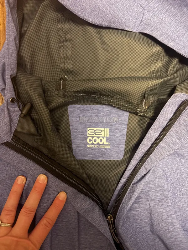Women’s 32 degrees rain jacket - Image 2