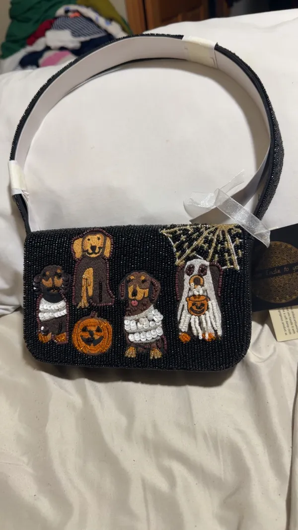 Beaded handmade Halloween purse - Image 4
