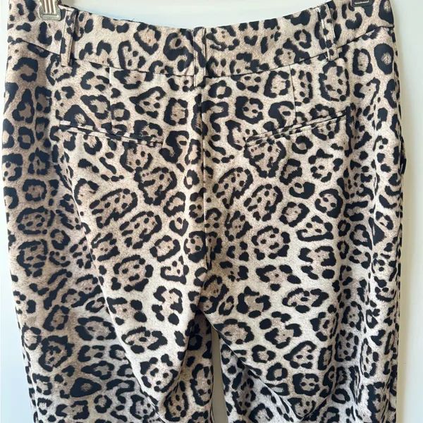 Victoria's‎ Secret Leopard Print Trousers Size 2 - Image 5