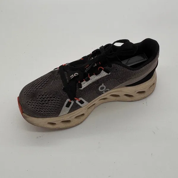 On Cloudsurfer Grey Black Running Shoe Right Shoe Only Womens 6 - Image 4