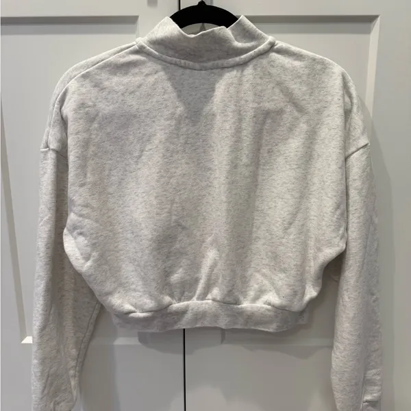Nike Women's Light Gray Half-Zip Cropped Hoodie - Image 2