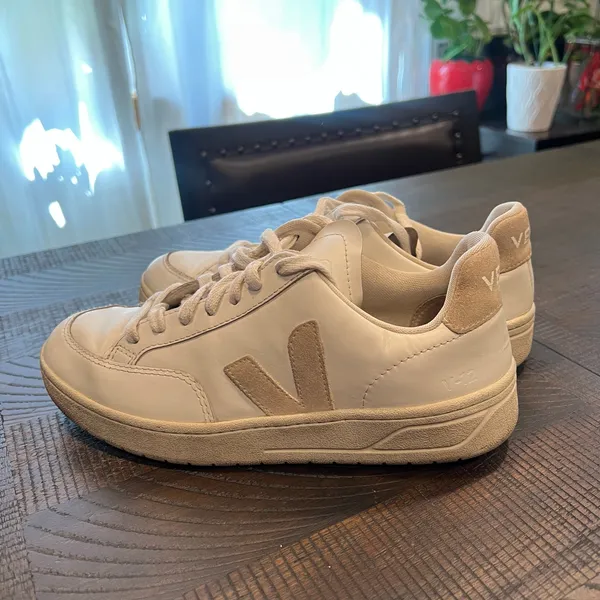 Veja V-12 Leather Sneakers in Extra-White/Sable 7 women - Image 3