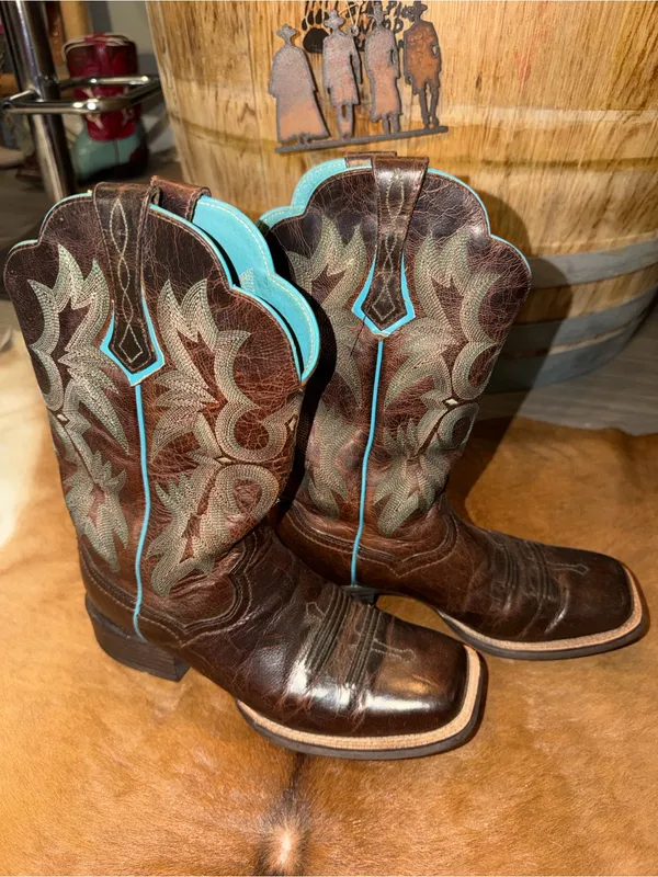 Ariat Tombstone Sassy Brown/Turquoise Stitch Square Toe Cowboy Boot 6 - Image 2