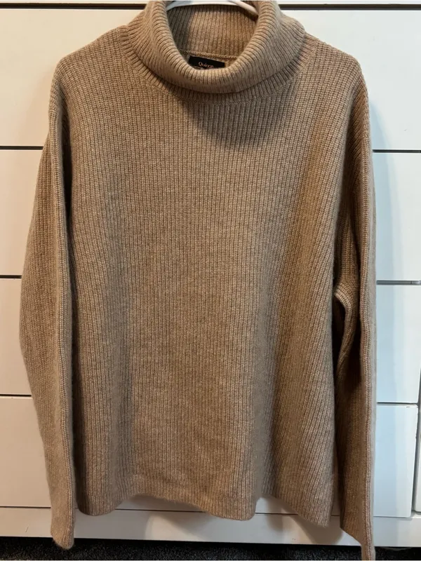 Quince Mongolian Cashmere Fisherman Turtleneck Sweater NWOT - Image 2